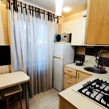 Сдам  1к. квартиру на Нагорке ,ул. Писаржевского 8 !