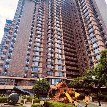 Долгосрочная аренда 1 комн.квартирі 61 кв.м. на пр.Оболонский 26