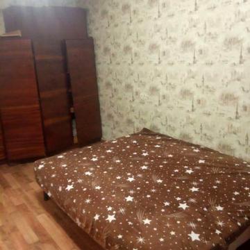 Сдам квартиру по Заболотного /Днепродороге