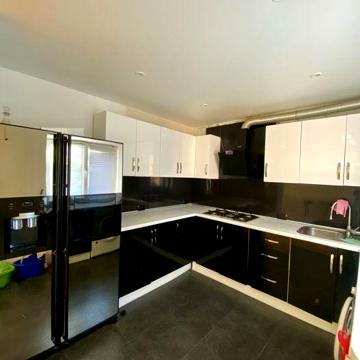 Продам 3-и кімнатну квартиру на 129 кварталі