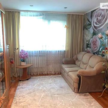 Продаж 3к Квартира Олександра Матросова вулиця