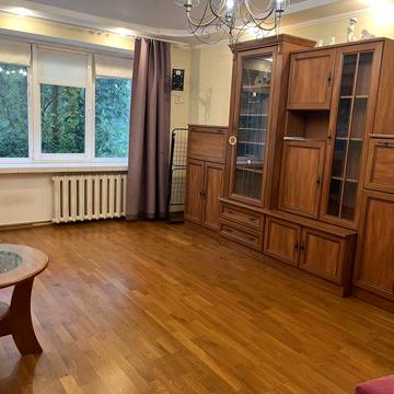 Оренда 3 кімнатної сімейної квартири,Патона арсен