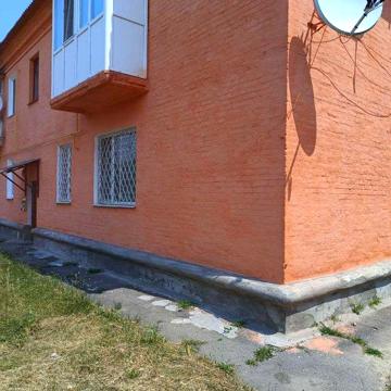 Продам 2-х кімнатну квартиру