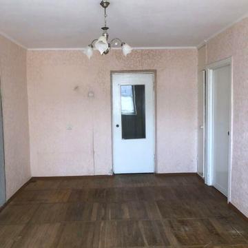 Продаж 3к Квартира Гулака-Артемовського вулиця