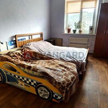 Продаж 2 кімнатної квартири. Бабурка. Калнишевського 18