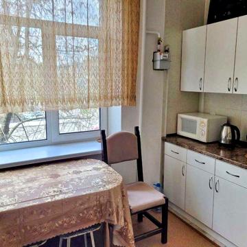 Здам гарну 1-к квартиру в обжитому районі, Б. Хмельницького 111, Терра