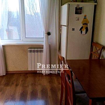 Продам квартиру з ремонтом, в 15 хвилинах від моря