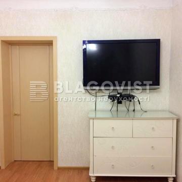 Лесі Українки бульв., 4