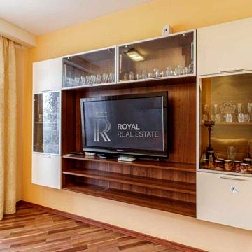 Продажа квартиры с ремонтом 40м2 низкий этаж