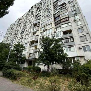 Русанівська набережна вул., 6