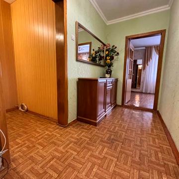 Вишняківська вул., 19/19