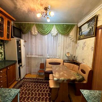 Сдам свою  2 ком гостинку.  Пер . Зерновой