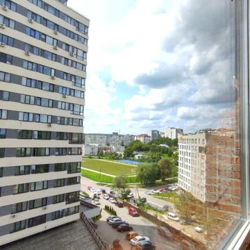 Очеретяна вул., 29
