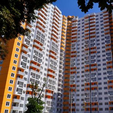 Середньофонтанська вул., 35