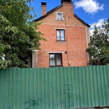 Продаж 2 поверхового будинку 82.6 кв. м, на вул. Гагаріна