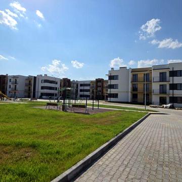 Продам 1-к квартиру на Леоніда Каденюка ЖК Манхетен