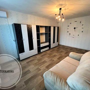 Електронна/Новобузька оренда 2к квартири на 9 поверсі з 9