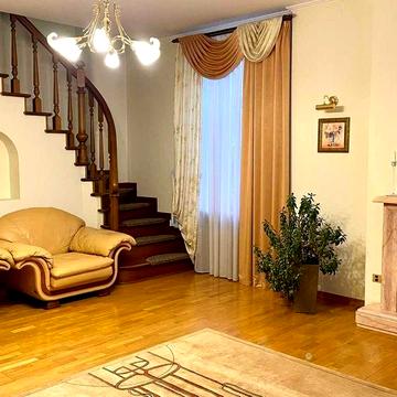 Продаж Городецького Лютеранська Пассаж 4-кім з Ремонтом!