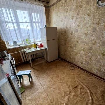 Продам квартиру в м.Карлівка