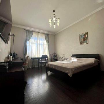 Продаж 6к Дім Джерельна вулиця