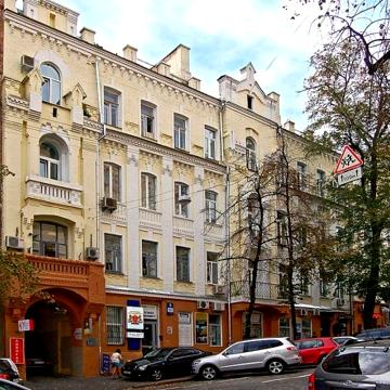 Прорізна вул., 9