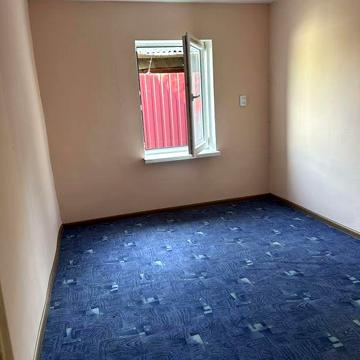 Оренда окремого будиночку  в районі  Полтавська.