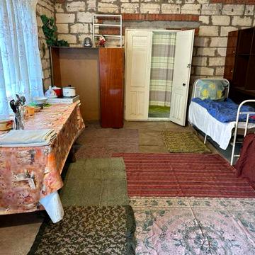 Оренда двокімнатного будинку (времянки) на Старому місті біля 3лікарні