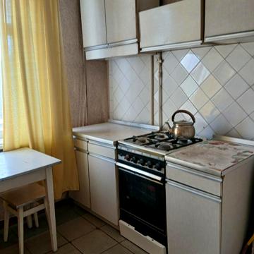 Владислава Бувалкіна вул. (Бочарова Генерала), 44