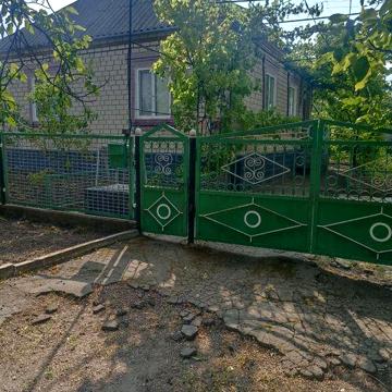 Продам будинок район вулиці Леоніда Федерова