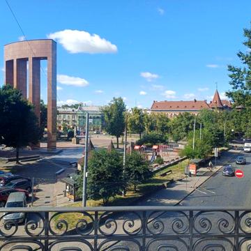 Продаж 1к.квартири на пл.Кропивницького
