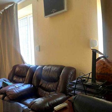 Здам квартиру-студію у центрі міста. 42 м. кв. 150$