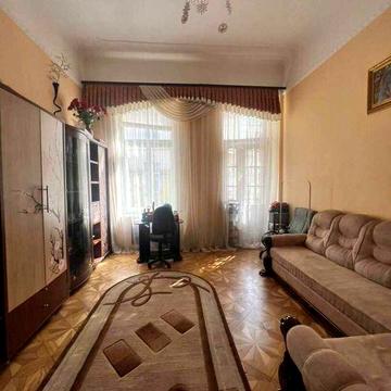 Продаж 2-кімнатної квартири на вулиці Костюшка