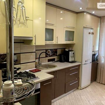 Продаж 3к Квартира Івана Мазепи вулиця
