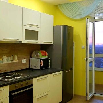 Каховська вул., 62