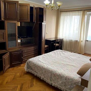 Довгострокова оренда 2к Квартира Миру вулиця