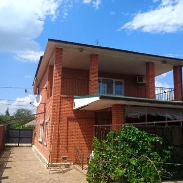 Продаж 3к Дім Сагайдачного вулиця