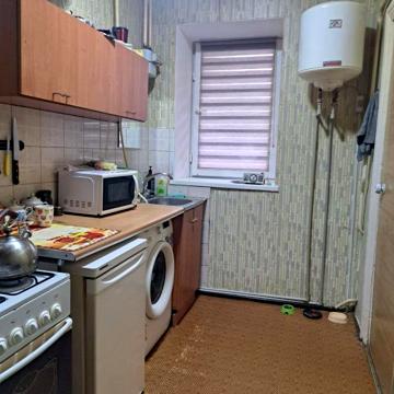 Болгарська вул., 27