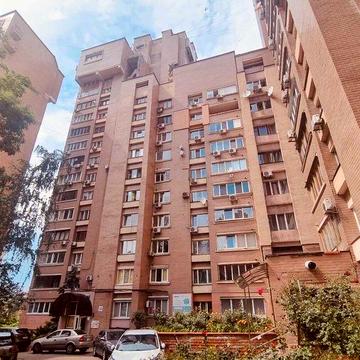 Продажа 3 комнатная квартирі 73 кв.м. на ул.Антоновича 100