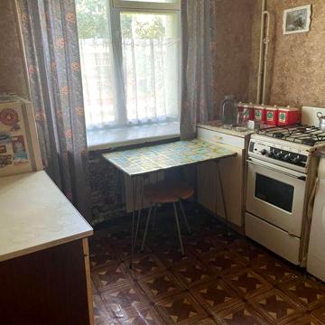 Сдам 1 кім квартиру в центрі на вул Супруна