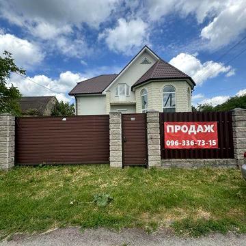 Продаж будинку у Мархалівці