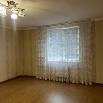 Продаж / Квартира / вул. Соборна, Ювілейний, Рівне
