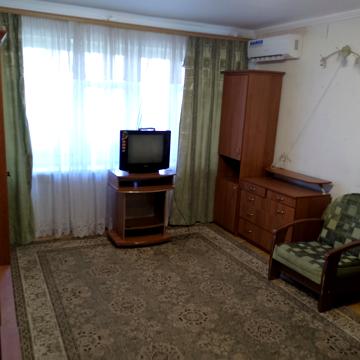 Русанівська набережна вул., 20