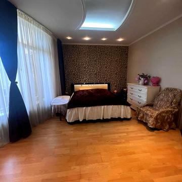 Двокімнатна квартира в ЖК Кукурудза, пр.Шевченка, Парк Перемоги