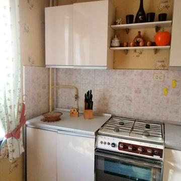 Довгострокова оренда 1к Квартира Дачна вулиця
