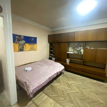 Дарниця.Двокімнатна.Бульвар Верховної Ради 27А.