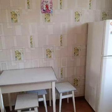 Машинобудівна вул., 14
