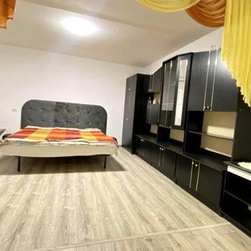 1-кімнатна з ремонтом і меблями, Пасічна, 43 м² — готова до проживання