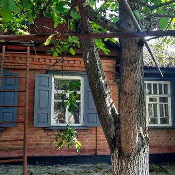 Лісок продаж будинка окремий двір зручності 63м 8 соток землі