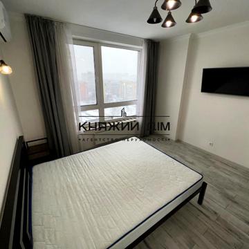 Камянська вул. (Дніпродзержинська), 128