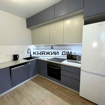 Ревуцького вул., 40-Б